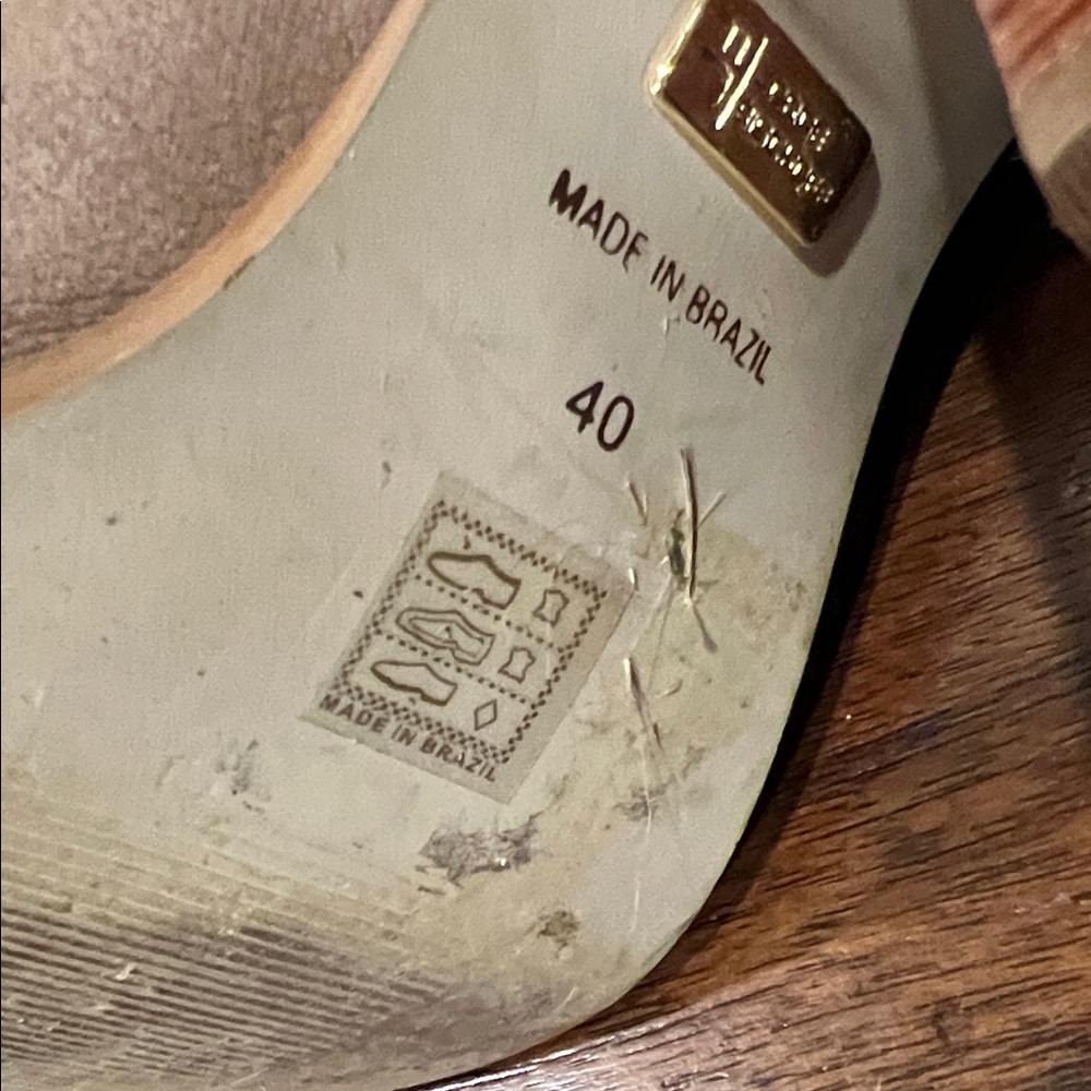 Tan Suede - leather  Embellished Women's Boots from Brazil size 9 - Picture 13 of 13